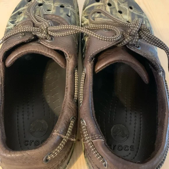 CROCS Men's Camouflage Loafers - Picture 3 of 4